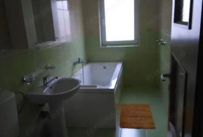 Garsonieră nedecomandată în Unirii