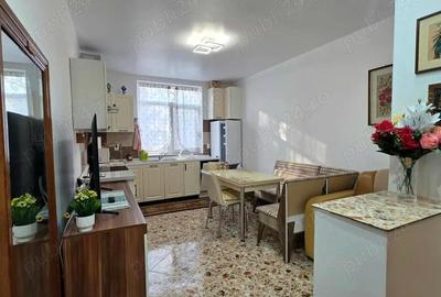 Apartament cu 3 camere decomandat în Central - 2