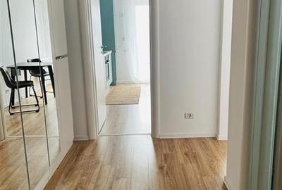 Garsonieră decomandată, mobilată în Tractorul - 3