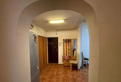 Piata Rahova, 2 camere decomandat, mobilat si utilat, 0%Comision - 2