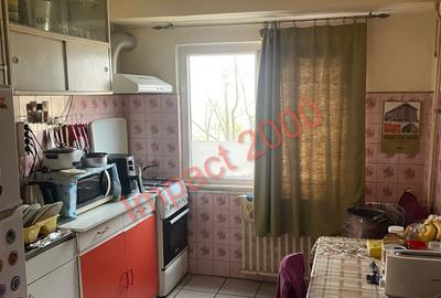 Apartament 3 camere zona Inel II - 1