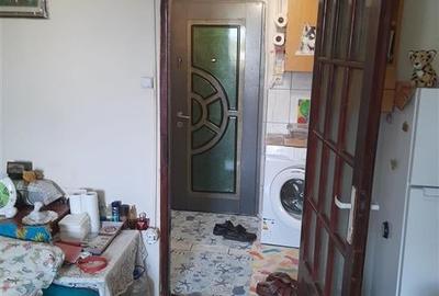 Garsoniera Etaj 2 zona Buziasului Garsoniera Etaj 2 zona Buziasului - 4