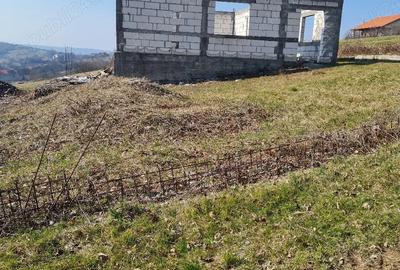 Casă cu 3 camere cu Teren 12 Mp în Coaș - 7