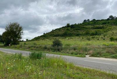 Spațiu comercial, în Livezeni - 2