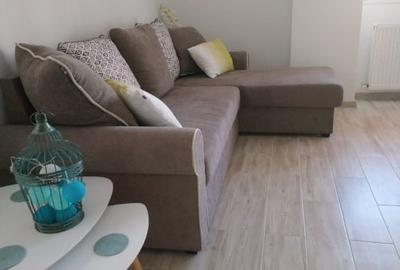 Mamaia ,de vanzare apartament 2 camere zona cluburi - 2