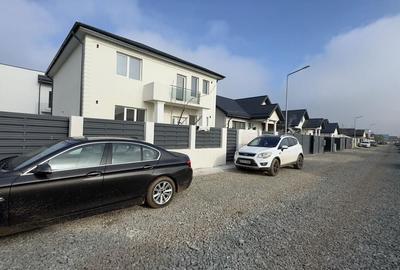 CASA INDIVIDUALA, 5 CAMERE, NOU, TOATE UTILITATILE, COMISION 0% - 1