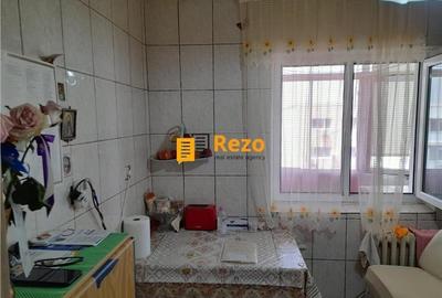 CHITILA INTRAREA BANATULUI 70 MP, CENTRALA PROPRIE, BLOC 1988 REABILITAT - 11