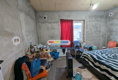 Adunatii Copaceni vila P 1 ,5 camere,suprafata 165 mp, teren - 8