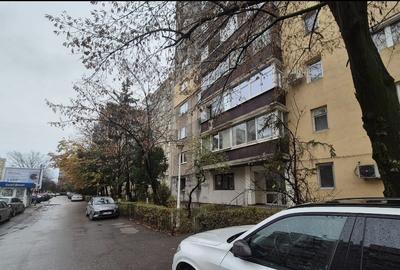 Garsonieră decomandată în 8 Martie - 2