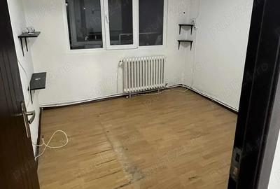 Apartament cu 4 camere decomandat în Rahova - 6