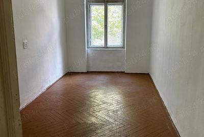 Apartament 4 camere (cladire istorica) - 9