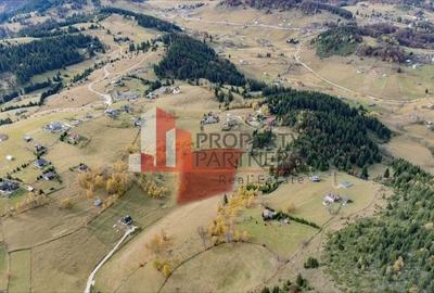 Teren cu PUZ aprobat Fundata / priveliste superba - 2