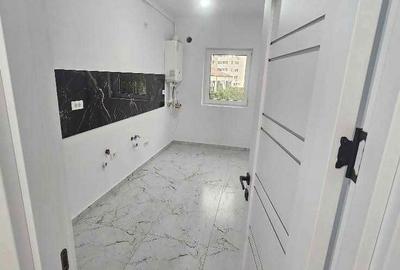 Apartament cu 2 camere decomandat în Titan - 3