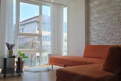 Apartament cu 2 camere decomandat în Central - 2