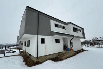 Casă cu Teren 450 Mp în Central - 5