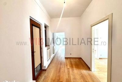 Apartament cu 6 camere în Romană - 12