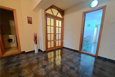Apartament cu 4 camere decomandat în Transilvaniei - 9