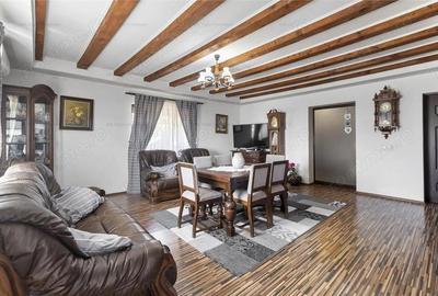 Casă cu 5 camere cu Canalizare în Hărman - 11