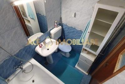 Apartament cu 3 camere semidecomandat, mobilat în Berceni - 9