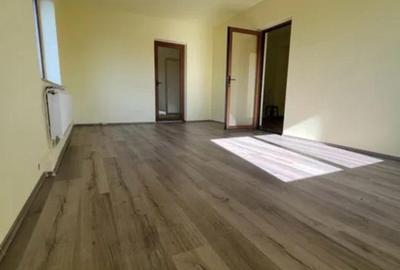 Spatiu/Comercial/Birouri/Cladire de inchiriat - 240 MP - P + 1, Husi, Vaslui - 3
