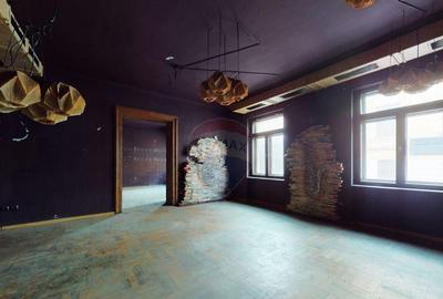 Spatiu comercial de inchiriat | Strada Republicii - 8