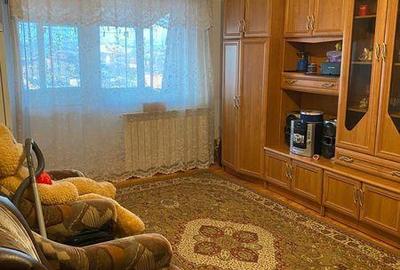 Apartament cu 3 camere în Crihala