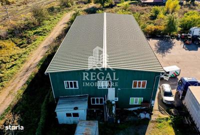 Spațiu comercial, de 490 mp, în Central - 4