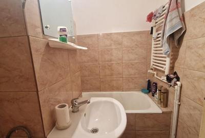 Apartament cu 2 camere semidecomandat în Nicolae Bălcescu - 1