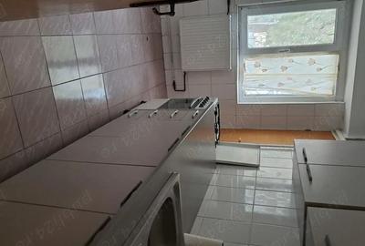 De Inchiriat Apartament 3 camere Unirii - Timpuri noi sector 4 - 7