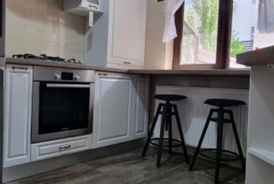 Casă cu 4 camere cu Teren 125 Mp în Central - 2