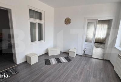Casă cu 4 camere cu Teren 950 Mp în Lipoveni - 4