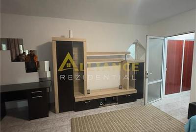 Garsonieră decomandată în Titan - 1