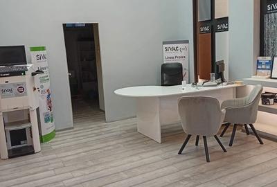 Spațiu comercial, de 51 mp, în Central