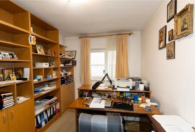 Resedinta cu atmosfera familiara,peisaj imersiv,amplasare pr - 16