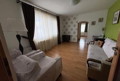 Apartament cu 3 camere semidecomandat în Sud - 2
