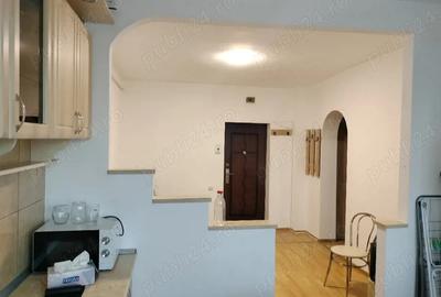 Apartament cu 2 camere semidecomandat în Cordos