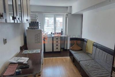 Apartament 4 camere cf 1 decomandat zona Centru - 5