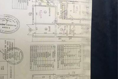 Casă cu 4 camere în Mizil - 2