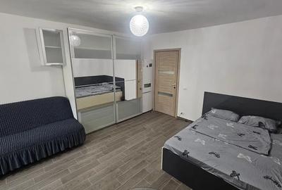 Garsonieră decomandată, mobilată în Titan