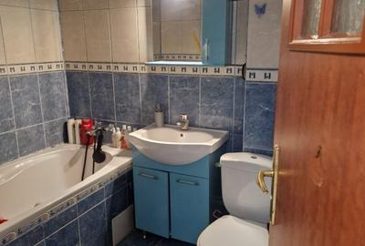 Apartament cu 3 camere semidecomandat, mobilat în Central - 10