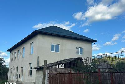 Casă cu 4 camere cu Teren 420 Mp în Mihăești - 3