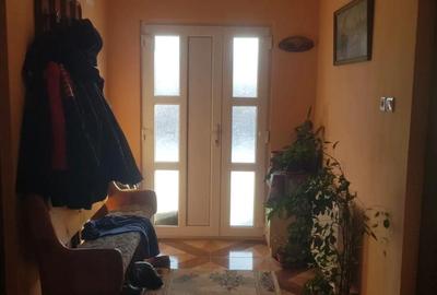 Casă cu 4 camere în Iecea Mare - 5