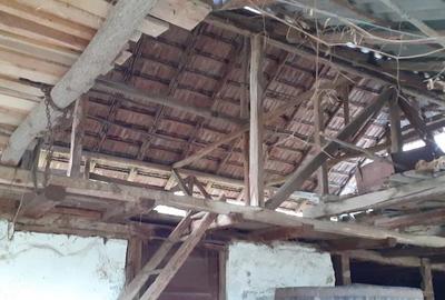 Casă cu 5 camere cu Teren 4500 Mp în Bâscenii de Sus - 6
