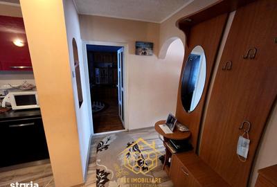 Apartament cu 3 camere decomandat în Central - 4