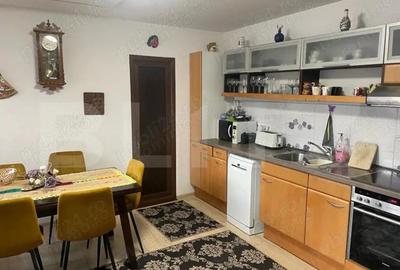 Casă cu Teren 324 Mp în Unirii - 3