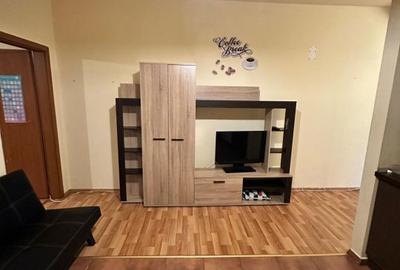 Apartament cu 2 camere semidecomandat în Zorilor - 1