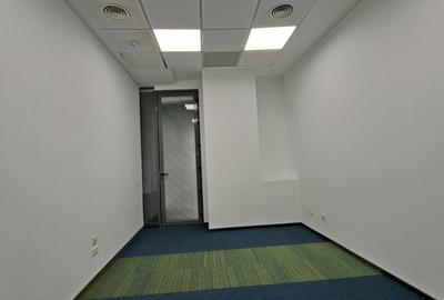 Birou, de 64 mp, în Central - 2