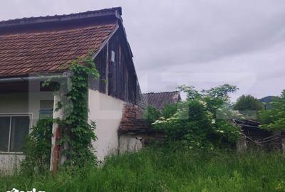 Casă cu 2 camere cu Teren 2700 Mp în Periferie - 12