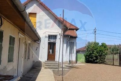 Casă cu 5 camere cu Teren 2905 Mp în Ciugud - 14