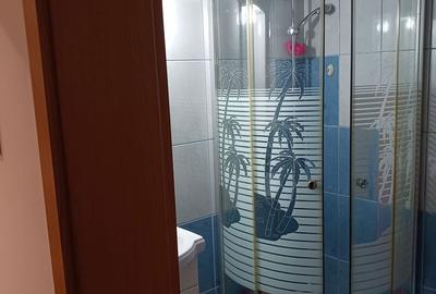 Casă cu 4 camere în Ultracentral